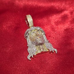 10k Yellow Gold Diamond Jesus Pendant 1.20 ctw
