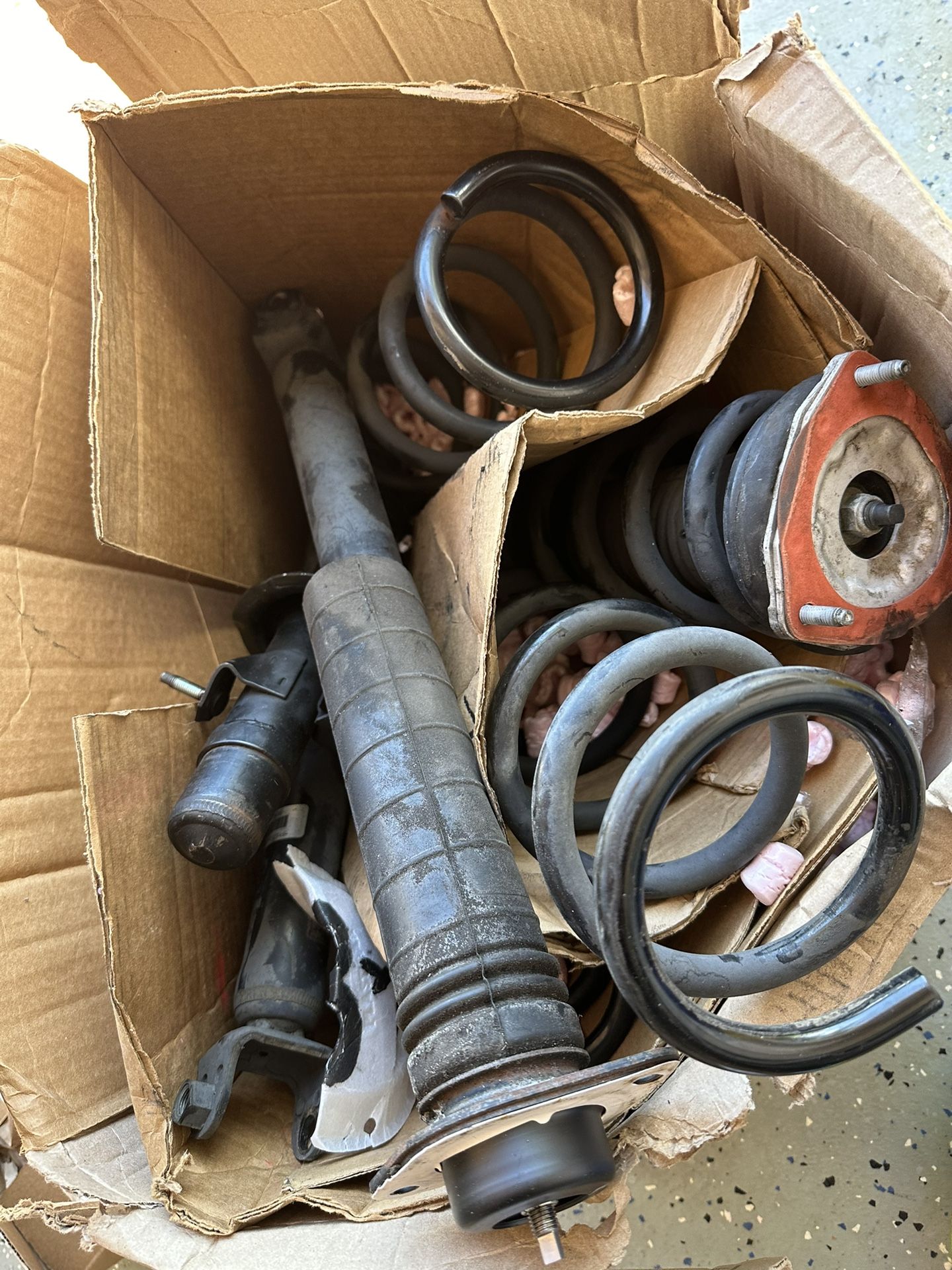 2010 Infiniti X  g37 Struts And Springs 