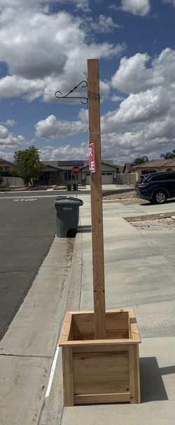 String Light Planter Pole