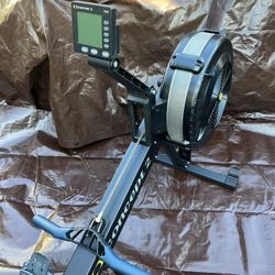 CONCEPT 2 ROWERG ROWER - PM5 Black Model D