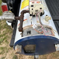 Whirlpool 40 Gallon Tall Ultra Low NOX Natural Gas Water Heater