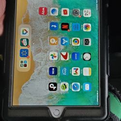 Ipad 6th Generation 32 GB 2 