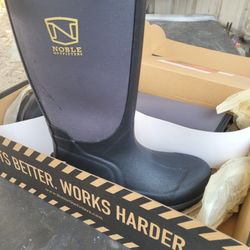 Size 7 Noble Weatherproof Boots