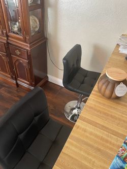 Set of 2 barstools