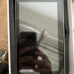 🚗 Wireless CarPlay / Android Auto Screen – works with any car!