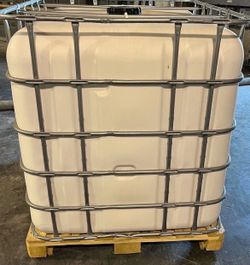 275-gallon totes, clean