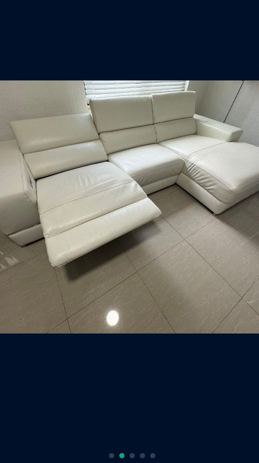 SECTIONAL GENUINE LEATHER RECLINER ELECTRIC WHITE COLOR.. DELIVERY SERVICE AVAILAIBLE 💥🚚💥