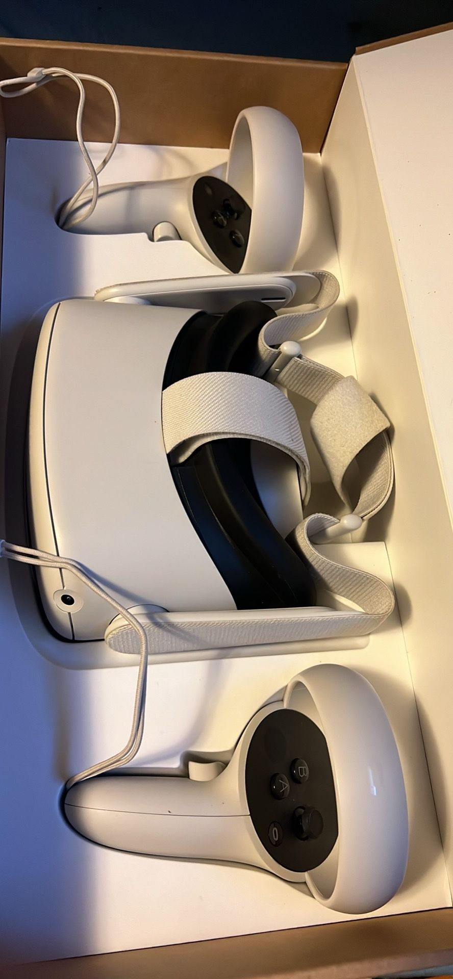 Oculus Quest 2 256GB *BOX ONLY* - Empty Replacement Packaging, White