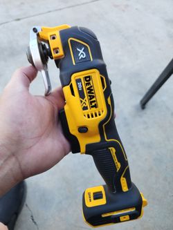 Dewalt Oscillating tool