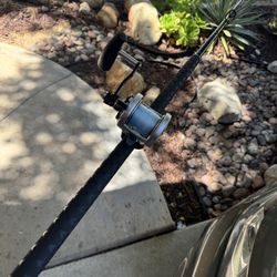 Perfect Left Handed Salt Water Fishing Combo. 