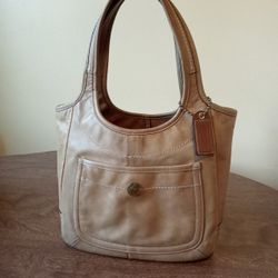 Coach 10743 Ergo Legacy Tan Leather Hobo Shoulder Bag Purse