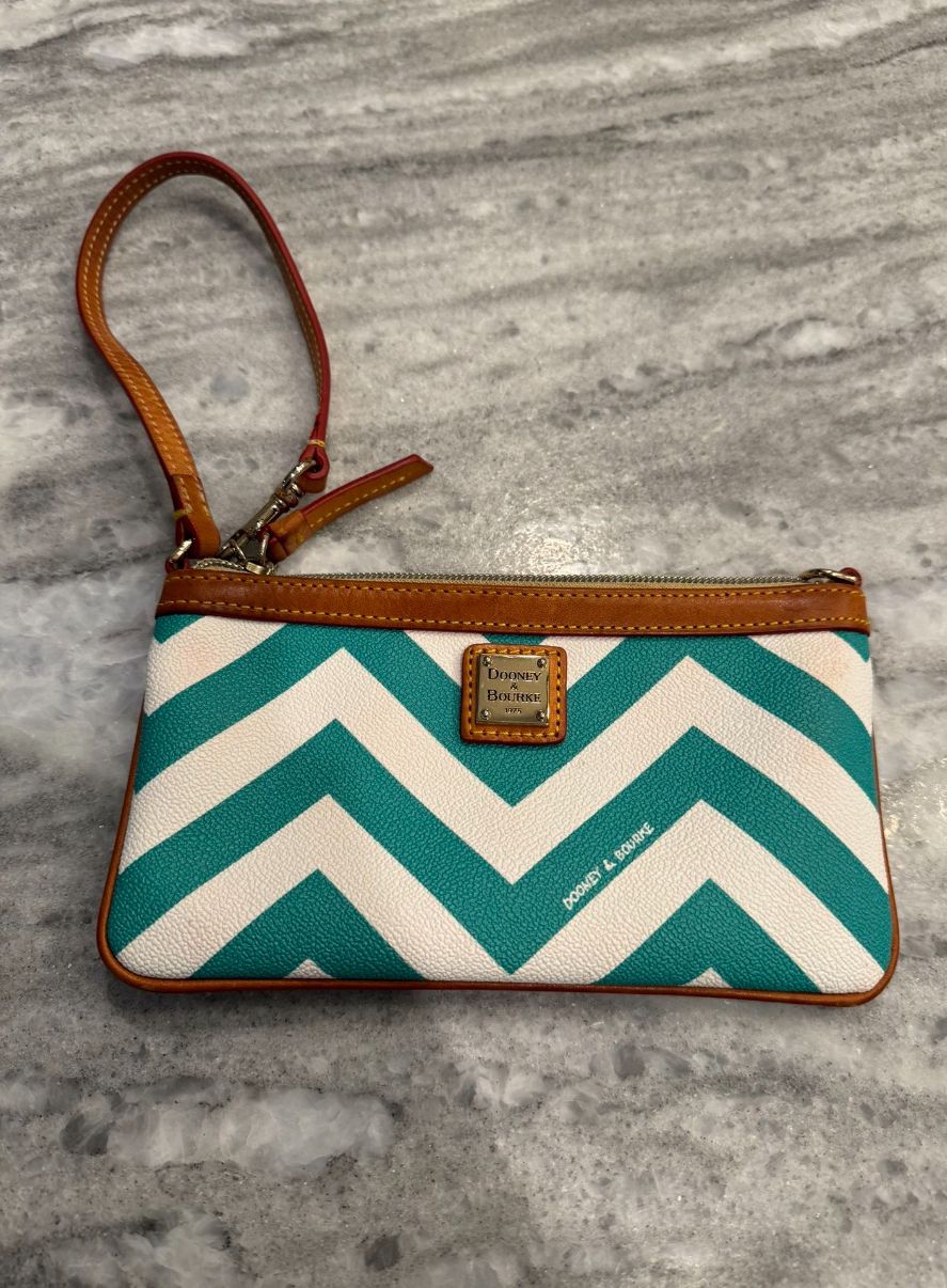 Dooney & Bourke Wristlet