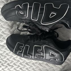 Nike Air-style Sneakers — Black with Large Lettering