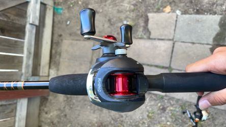 Rihno bait caster