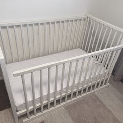 Convertible Crib With Mattress