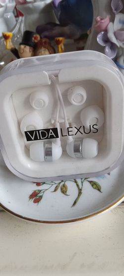 Vida Lexus White In-Ear Earphones