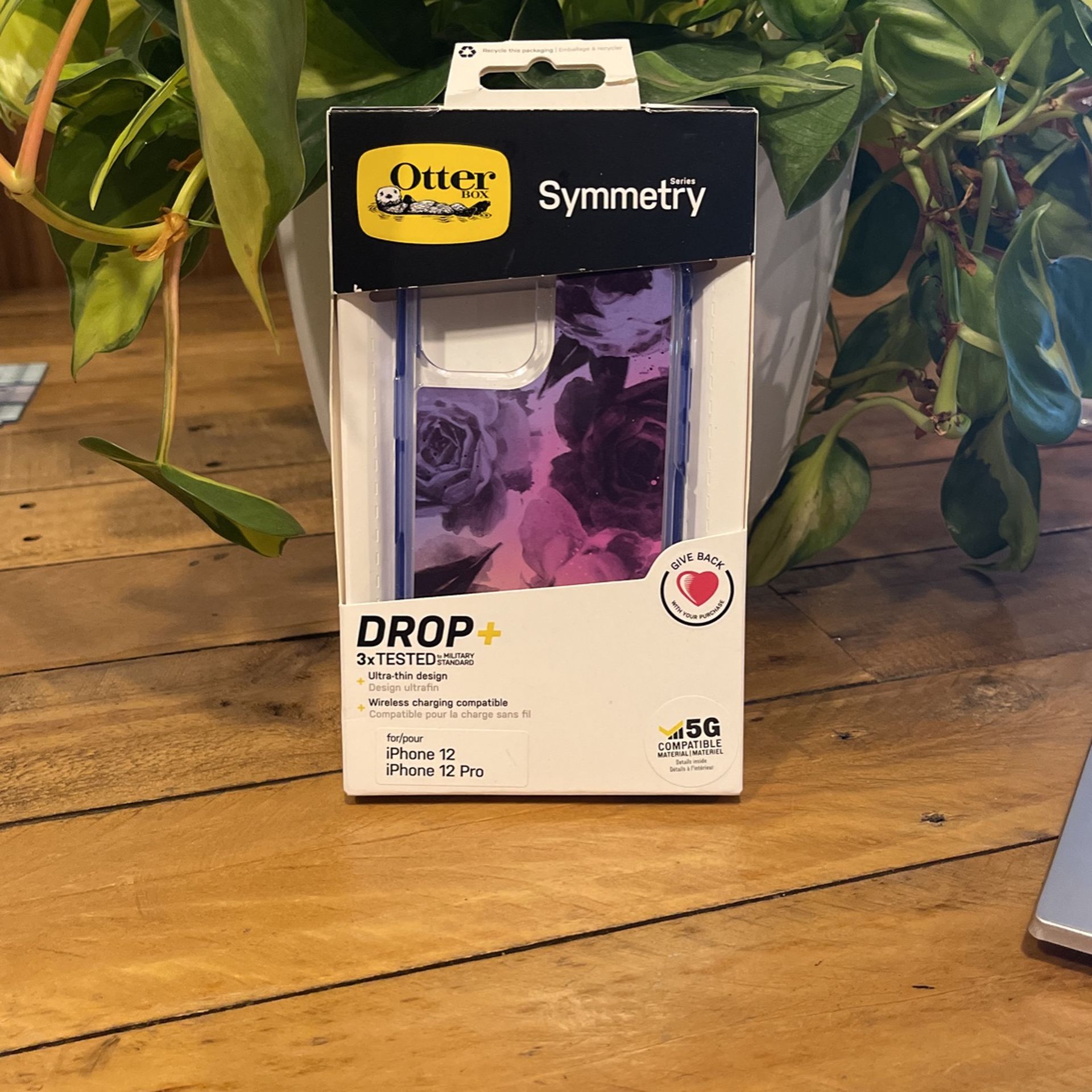 New OtterBox Symmetry iPhone 12 & 12Pro Phone Case