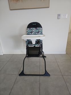 Cosco foldable high chair