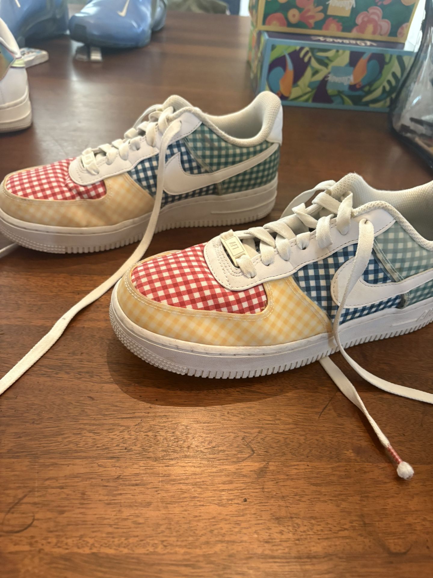 Nike Air Force 1 Gingham Size 7