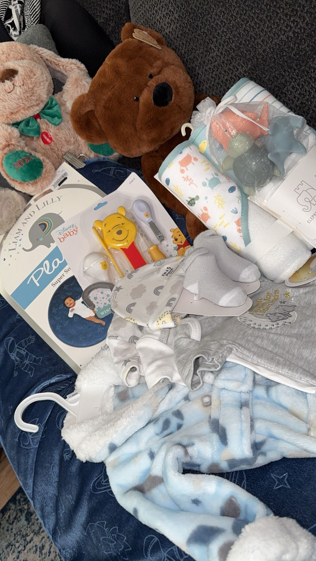 Baby Clothes And Accessories 20 Pieces $25