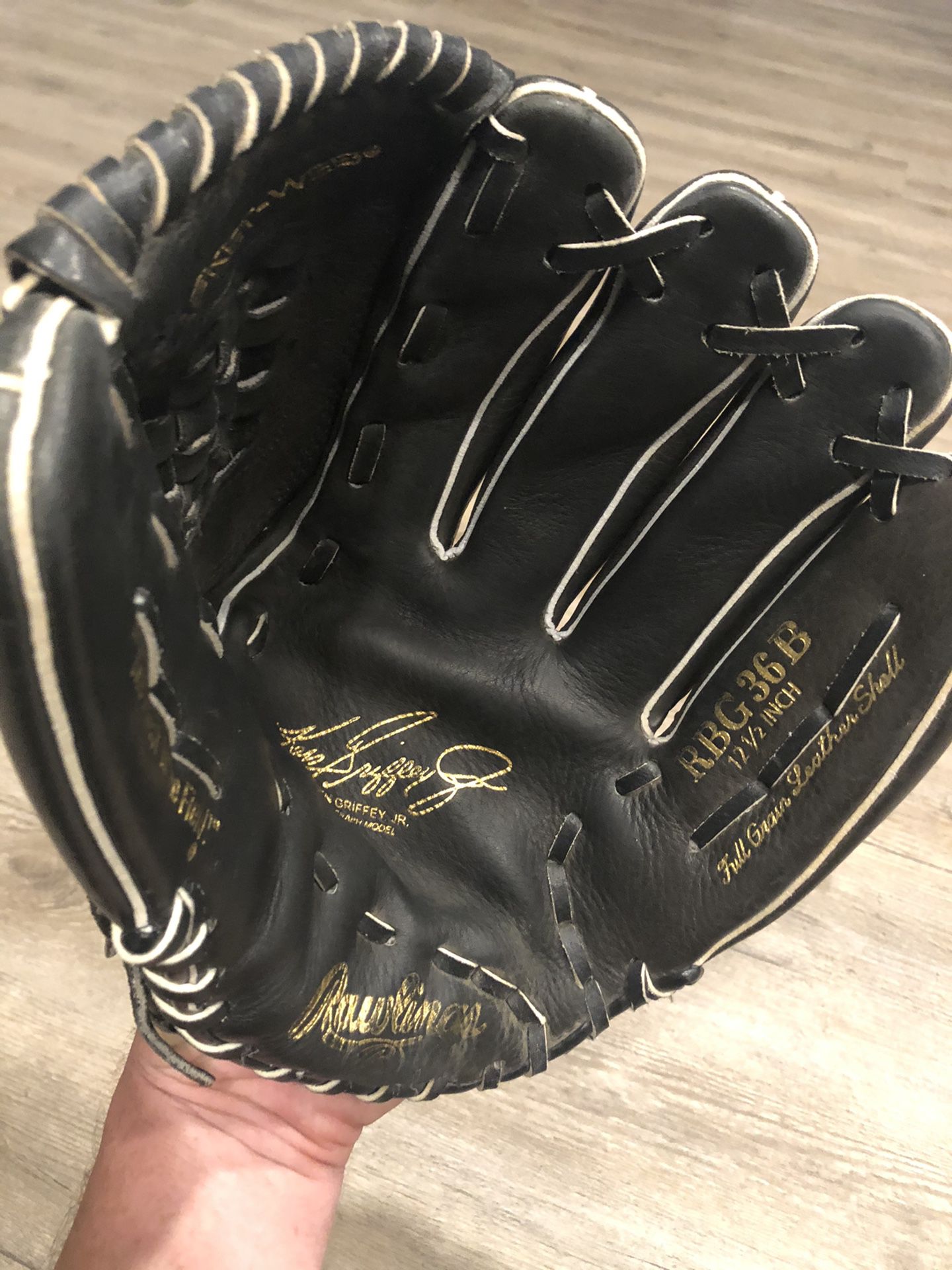 Clean Rawlings 12.5” Black Baseball Glove Mitt Ken Griffey Jr RH Thrower