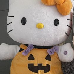 Hello Kitty Halloween Greeter