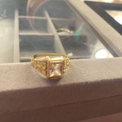 14k Gold Ring- Anillo De 14k Oro