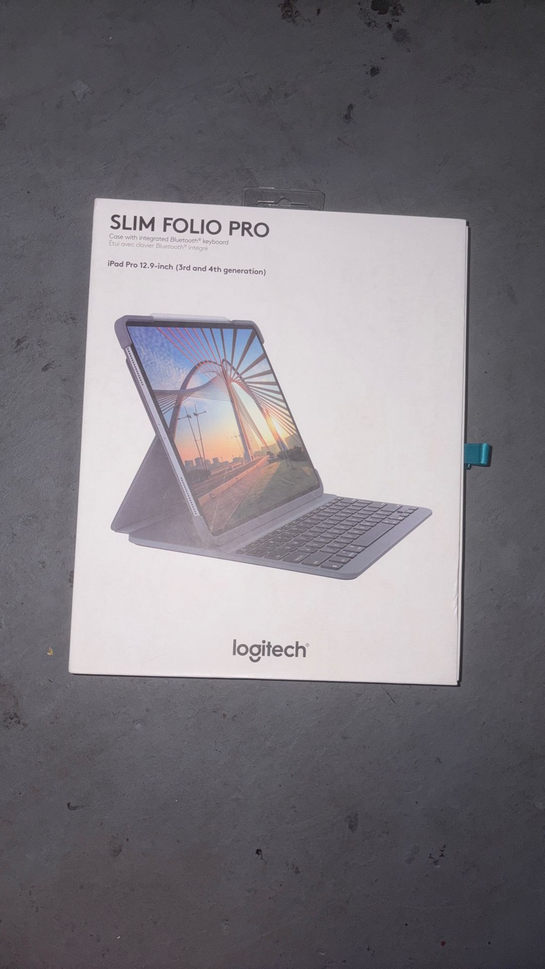 iPad Pro Slim Folio Keyboard
