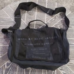 Marc By Marc Jacobs Navy Messenger/Cross Body Bag