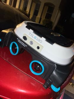 Pool robot skimmer