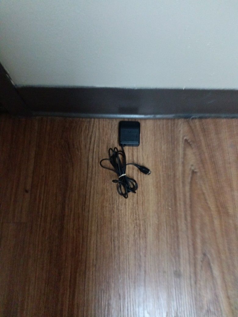 Nintendo AC Adaptor For Gameboy Advance SP