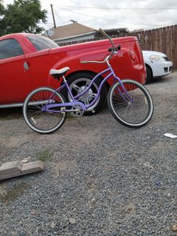 Manhattan Aero girls beach cruiser