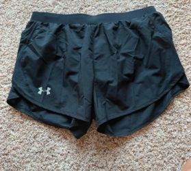 Under Aurmor active shorts