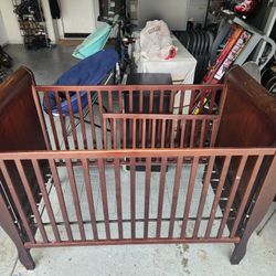 Baby Crib 