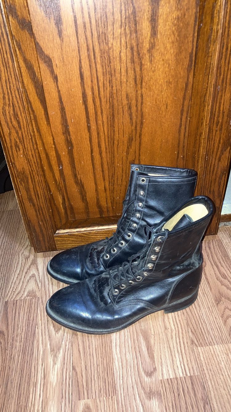 VINTAGE Men’s Justin Boots