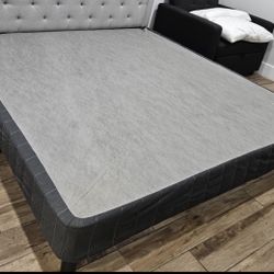 Heavy Duty Cal King Platform Base (No Box Spring Needed)