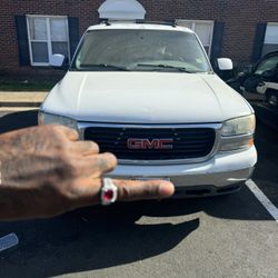 2002 GMC Yukon XL Denali