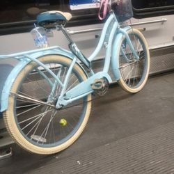Beach Cruiser Women's 26" Huffy Nel Lusso Baby Blue Old School