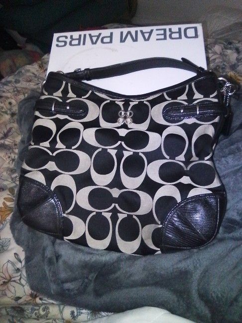 Coach Purse Brand New Never Used Great Condition 