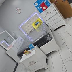 Queen Sizes Bedroom Set New 🔥 