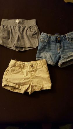 Old Navy toddler baby girl shorts 2t