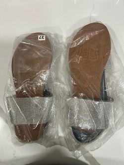 Woman shoes size 7