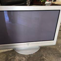 Sony KE-42TS2 (42”) with SRS TruSurround System