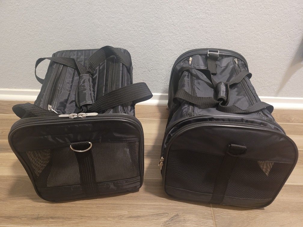 2 Pet Carriers Ex Conditon
