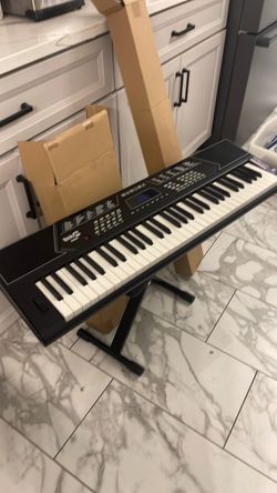 61-Key Keyboard with Stand and stool