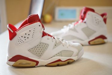 Air Jordan Retro 6 Alternate - Size 8.5