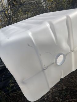 250 Gallon Water Tank