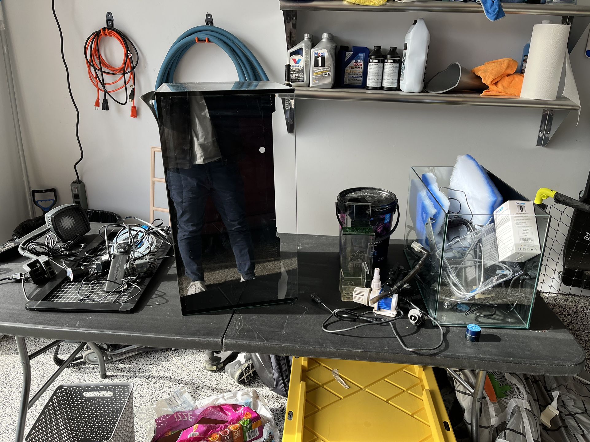 Innovative Marine Nuvo 20 w/ APS Stand, AI Prime Light, and 10g Frag Tank Setup