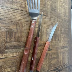 🔥 Outset Rosewood Grill Spatula & Tongs – Premium BBQ Tools!