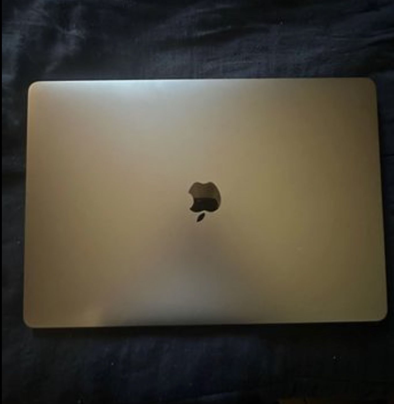 Apple MacBook Pro